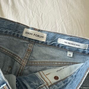Aritzia Denim Forum '90s Halle Light Blue Skirt